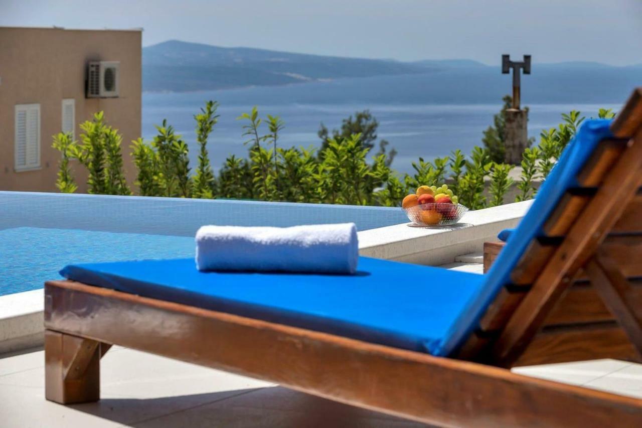 Holiday Home E Bast Luaran gambar