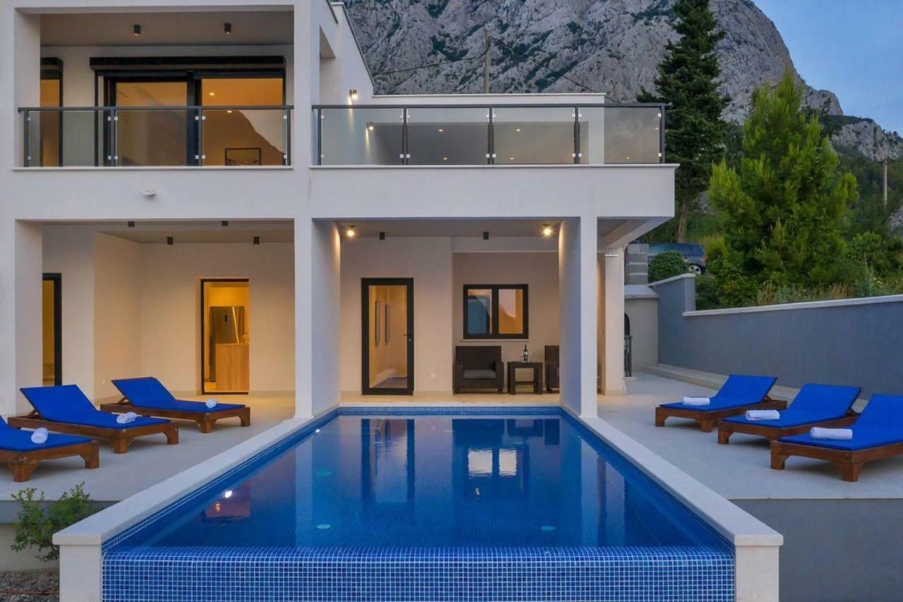 Holiday Home E Bast Luaran gambar