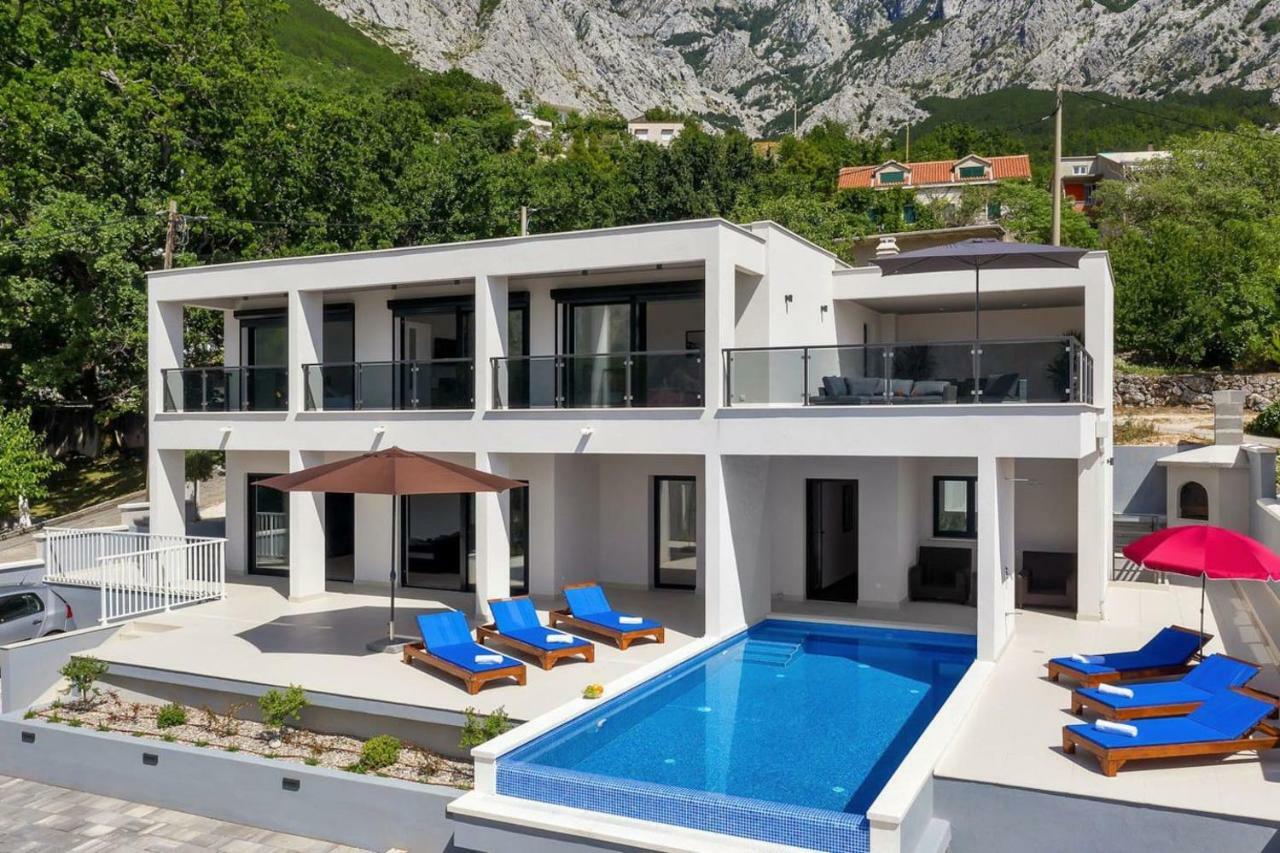 Holiday Home E Bast Luaran gambar