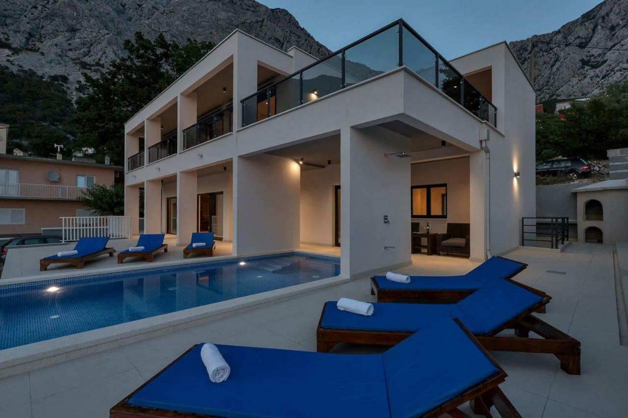 Holiday Home E Bast Luaran gambar