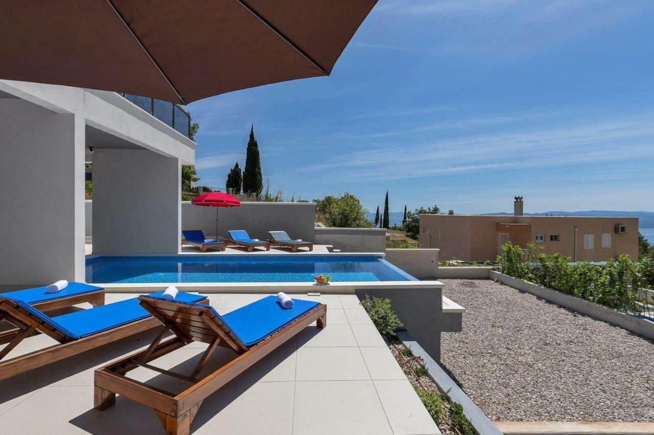 Holiday Home E Bast Luaran gambar