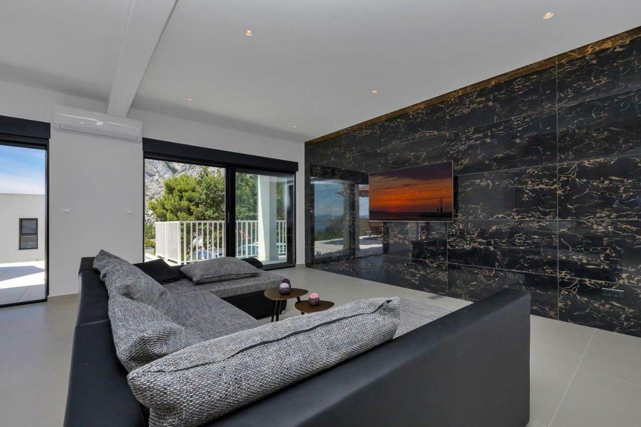 Holiday Home E Bast Luaran gambar