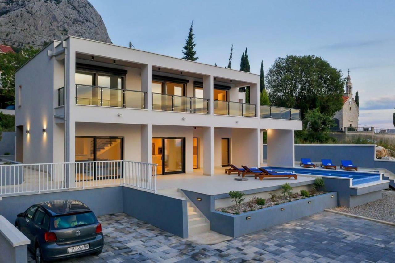 Holiday Home E Bast Luaran gambar